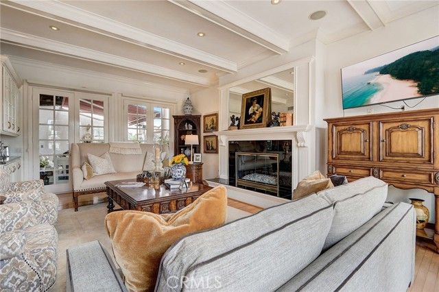 2025 E Balboa, Newport Beach, CA 92661