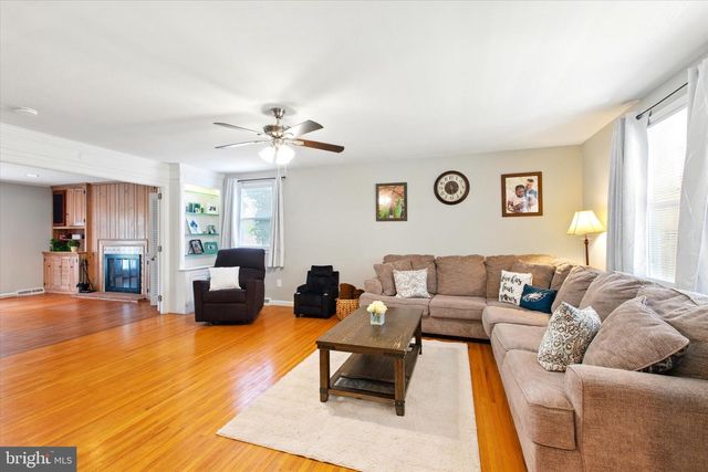 1605 BEECH AVE, Elkins Park, PA 19027