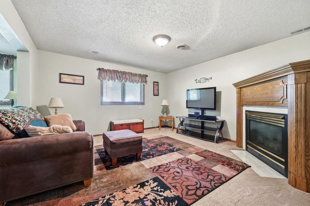 134 34th Avenue N, Saint Cloud, MN 56303