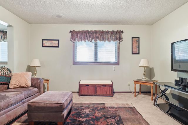 134 34th Avenue N, Saint Cloud, MN 56303