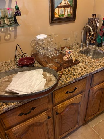 599 FORESTDALE DR, Collierville, TN 38017