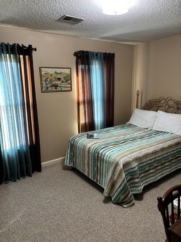 599 FORESTDALE DR, Collierville, TN 38017