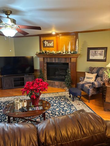 599 FORESTDALE DR, Collierville, TN 38017