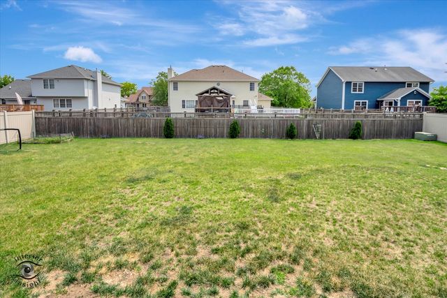 975 S Laura Lane, Coal City, IL 60416