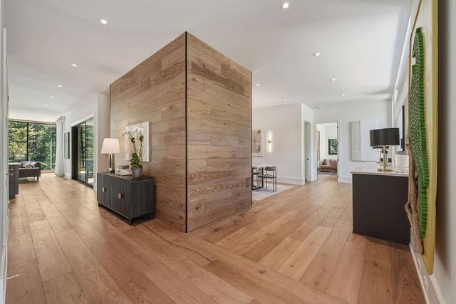 80 Idlewood Court, Atlanta, GA 30327