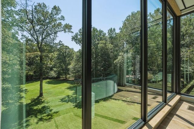 80 Idlewood Court, Atlanta, GA 30327