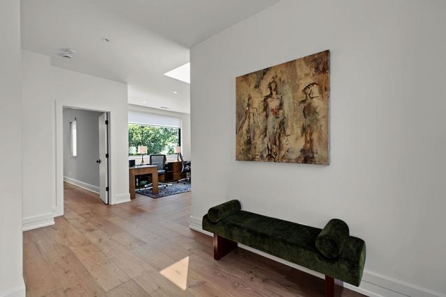 80 Idlewood Court, Atlanta, GA 30327