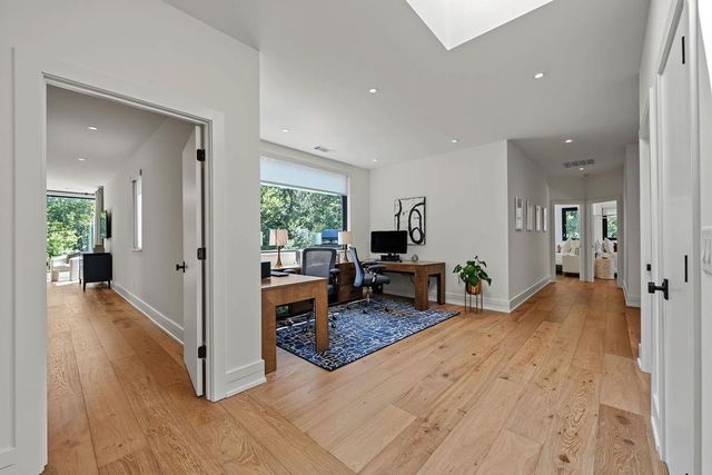 80 Idlewood Court, Atlanta, GA 30327