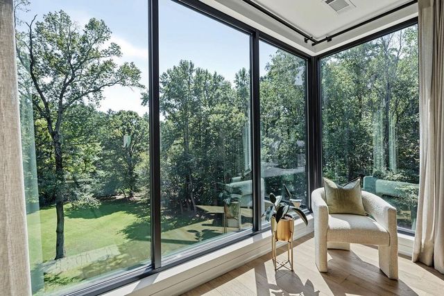 80 Idlewood Court, Atlanta, GA 30327
