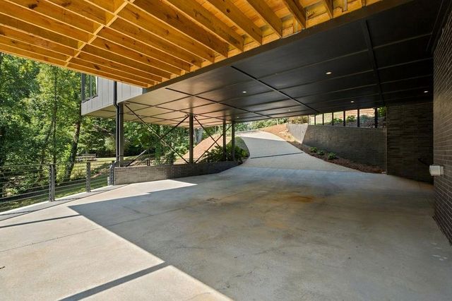 80 Idlewood Court, Atlanta, GA 30327