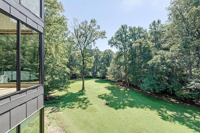 80 Idlewood Court, Atlanta, GA 30327