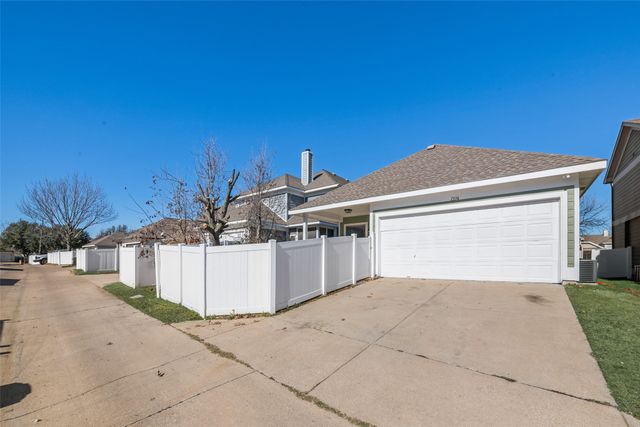 1336 Kingston Place, Providence Village, TX 76227