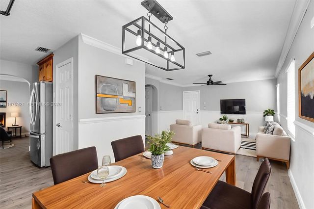 19249 NW 13th St 1, Pembroke Pines, FL 33029