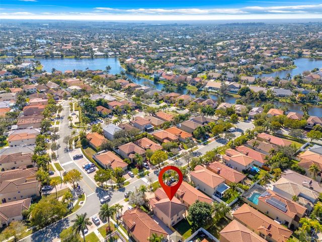 19249 NW 13th St 1, Pembroke Pines, FL 33029