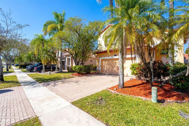 19249 NW 13th St 1, Pembroke Pines, FL 33029