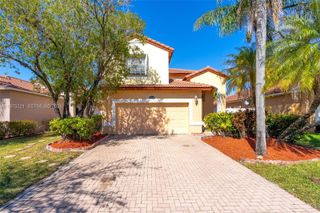 19249 NW 13th St 1, Pembroke Pines, FL 33029