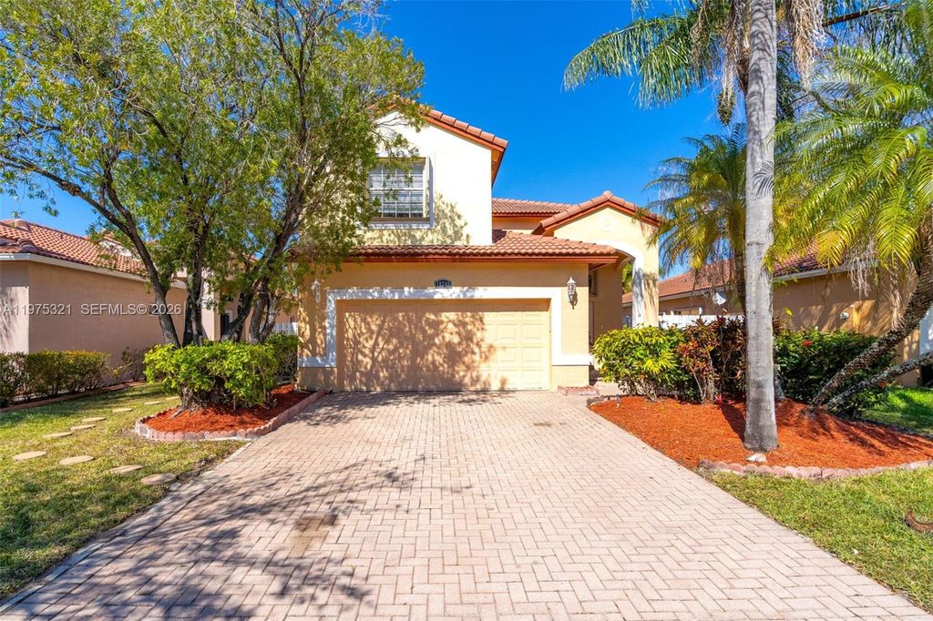 19249 NW 13th St 1, Pembroke Pines, FL 33029