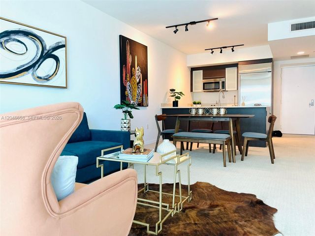 500 Brickell Avenue 2006, Miami, FL 33131