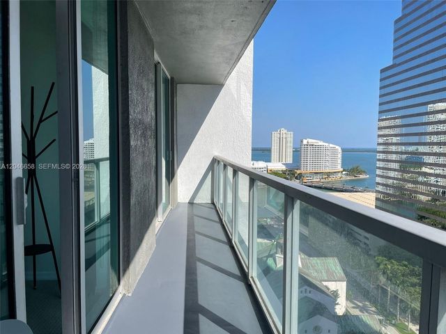 500 Brickell Avenue 2006, Miami, FL 33131