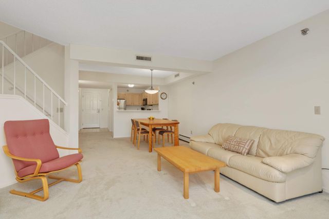 7540 Edinborough Way 1319, Edina, MN 55435