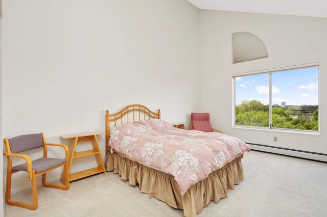 7540 Edinborough Way 1319, Edina, MN 55435