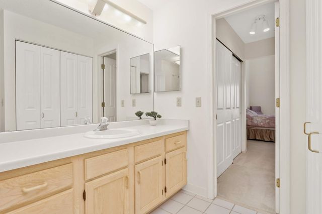 7540 Edinborough Way 1319, Edina, MN 55435