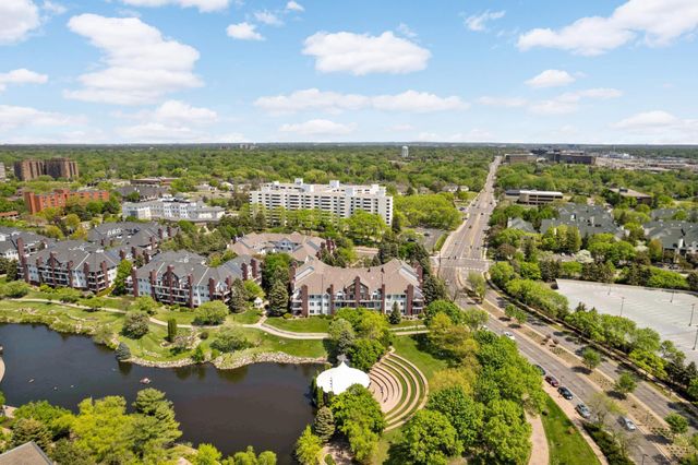 7540 Edinborough Way 1319, Edina, MN 55435