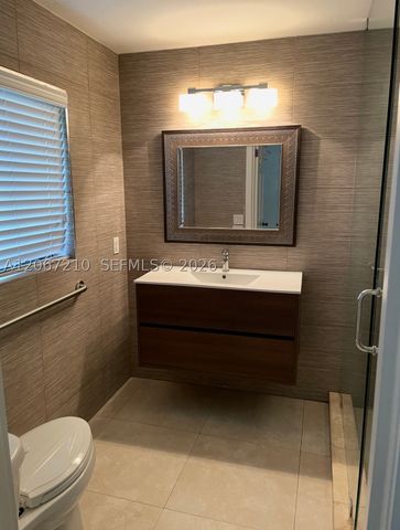 8250 SW 108th St, Miami, FL 33156