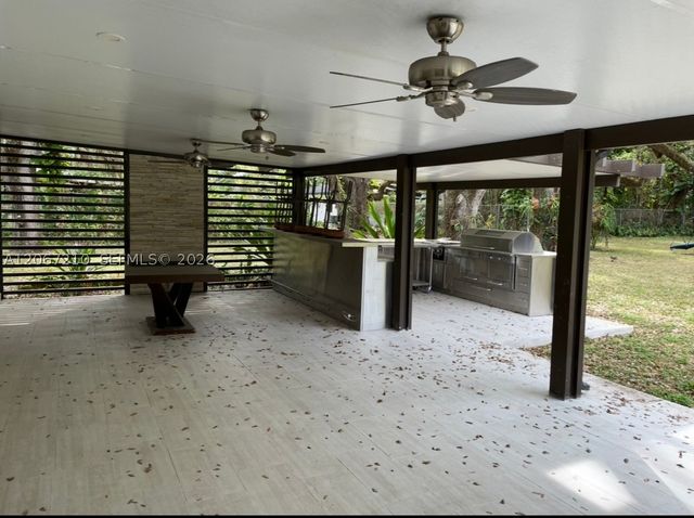 8250 SW 108th St, Miami, FL 33156