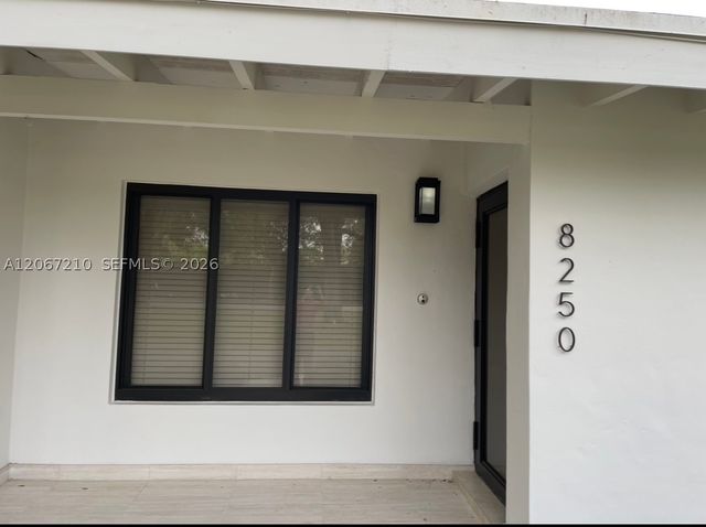 8250 SW 108th St, Miami, FL 33156