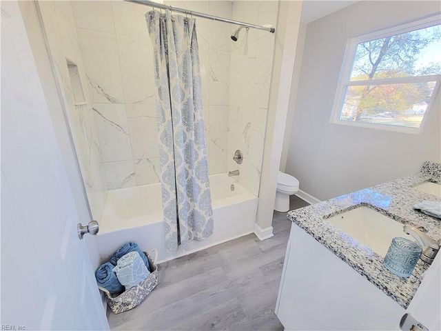 904 Back Creek RD, Seaford, VA 23696