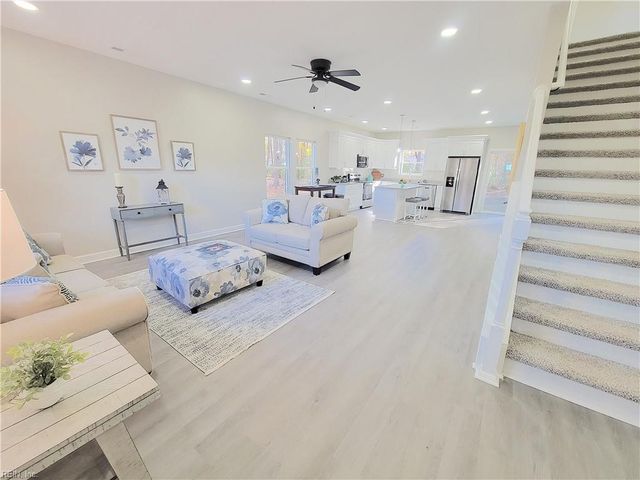 904 Back Creek RD, Seaford, VA 23696