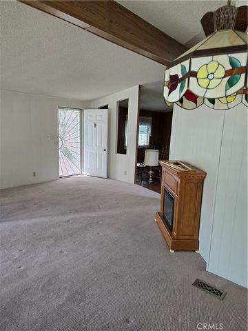3800 W. Wilson 258, Banning, CA 92220