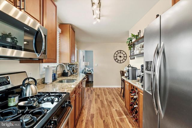 514 AUSTIN AVE, Barrington, NJ 08007