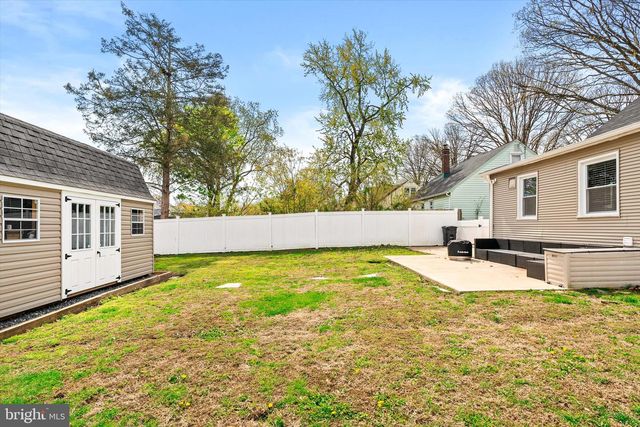 514 AUSTIN AVE, Barrington, NJ 08007