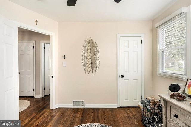 514 AUSTIN AVE, Barrington, NJ 08007