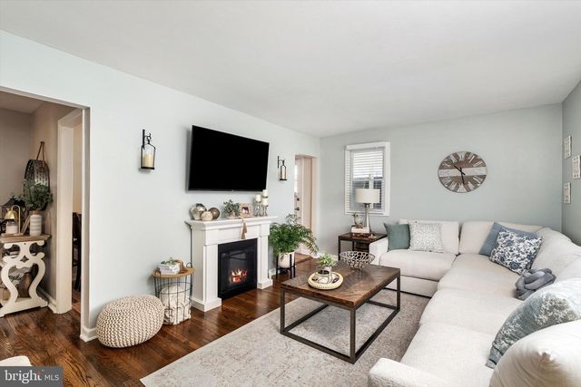 514 AUSTIN AVE, Barrington, NJ 08007