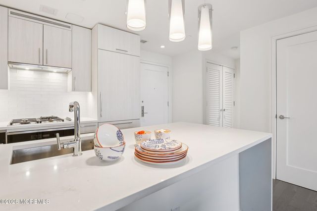 15 Morris Avenue 525, Long Branch, NJ 07740