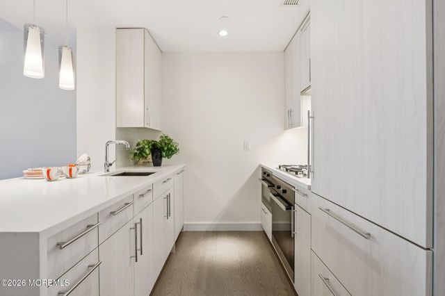 15 Morris Avenue 525, Long Branch, NJ 07740