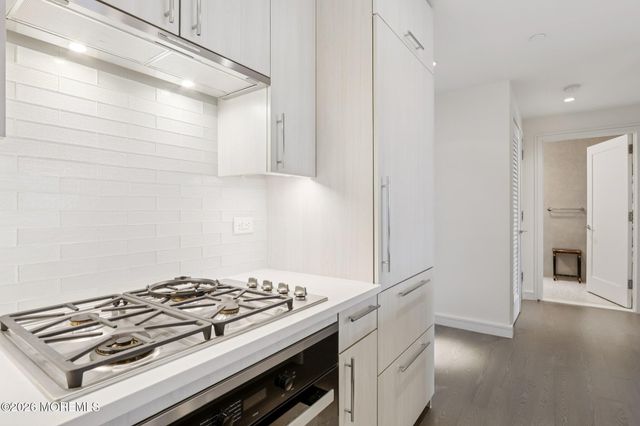 15 Morris Avenue 525, Long Branch, NJ 07740