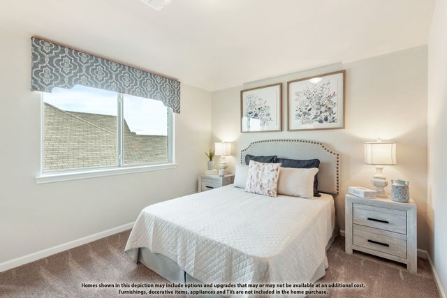 913 Creekhollow Drive, Godley, TX 76044