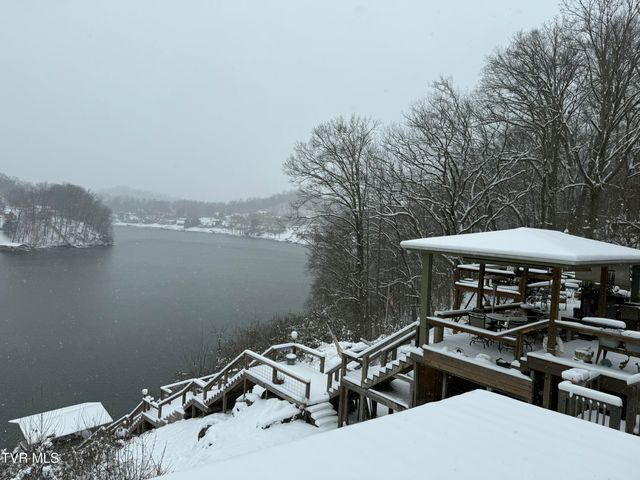 1458 East Shipley Ferry Road, Kingsport, TN 37663