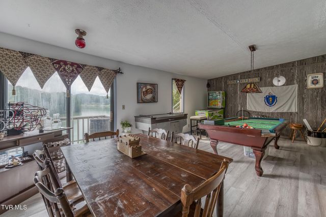 1458 East Shipley Ferry Road, Kingsport, TN 37663