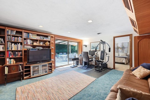 200 Crestview Circle, Longmeadow, MA 01106