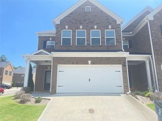 2666 POINTCREST Way, Grayson, GA 30017