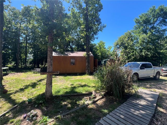 473803 E 611 Road, Watts, OK 74964