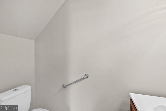 221 MARTINIQUE DR, Williamstown, NJ 08094