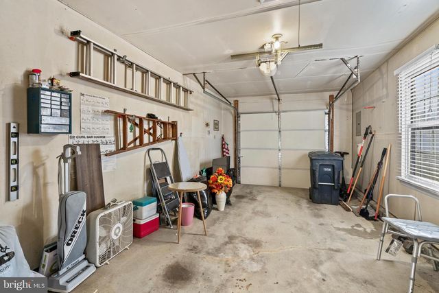 221 MARTINIQUE DR, Williamstown, NJ 08094