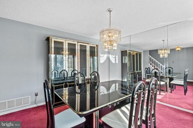 221 MARTINIQUE DR, Williamstown, NJ 08094