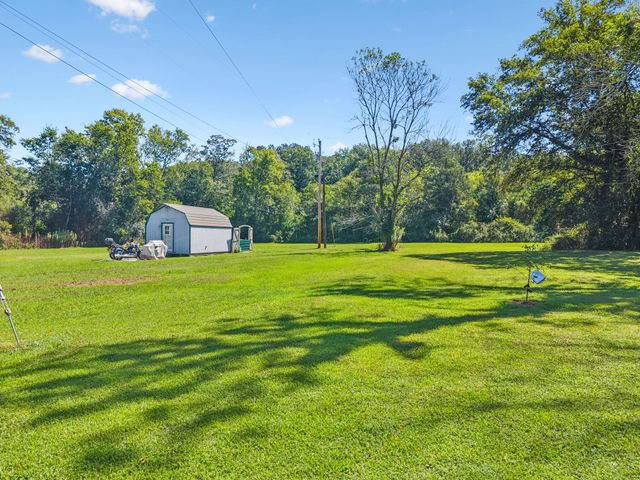 736 Hancock Road, Jasper, TN 37347